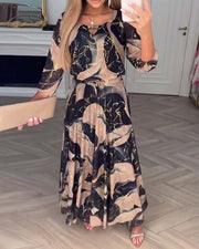 Robe élégante en chiffon imprimé avec manches trois-quarts