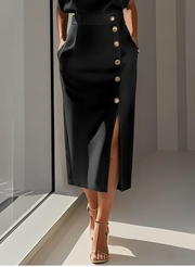 NOMI™ | Robe avec Boutons Dorés et Fente Latérale